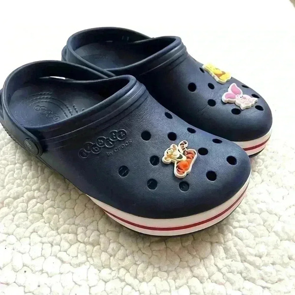 Jibbitz CROCS Kilby Navy W/ Blue/White Stripe Clog W/ Disney Jibbitz W9/M7 - Picture 12 of 12